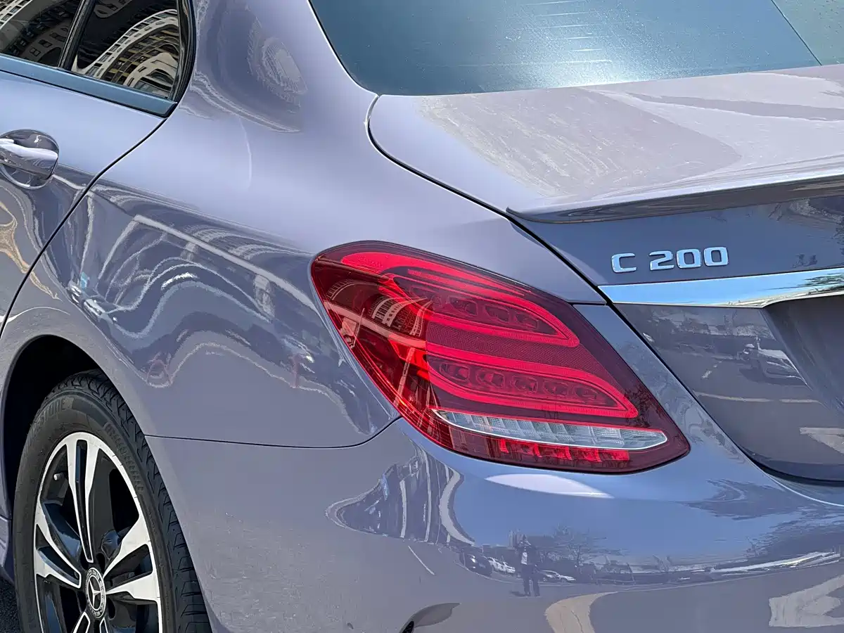Mercedes-Benz C-Class 2017 Facelift C 200 Sport Edition фото 21