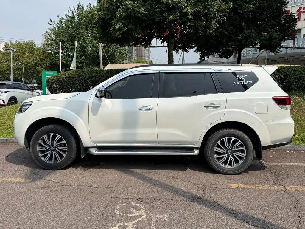 Nissan Terra 2020 2020 2.5L XV 4WD Automatic Flagship Edition