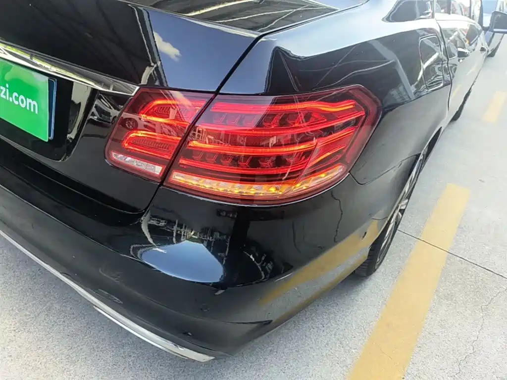 Mercedes-Benz E-Class 2015 Facelift E 260 L Sport фото 8