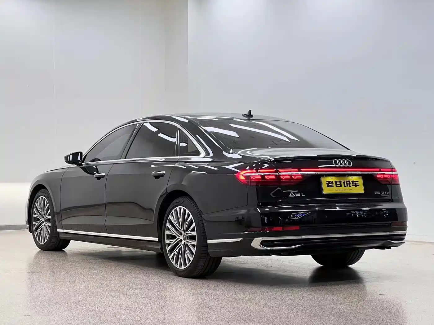 Audi A8 2026 2025 A8L 50 TFSI quattro Exclusive Selection