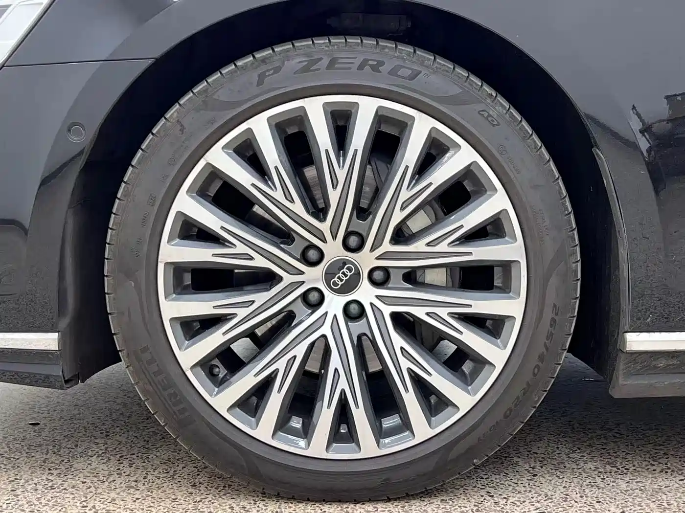 Audi A8 2026 2025 A8L 50 TFSI quattro Exclusive Selection