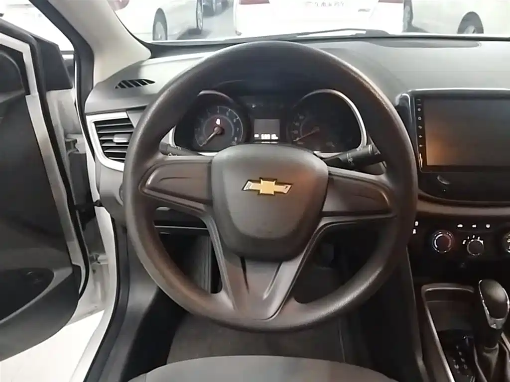 Chevrolet Cavalier 2019 320 Auto Sunroof Enjoyment Edition фото 11