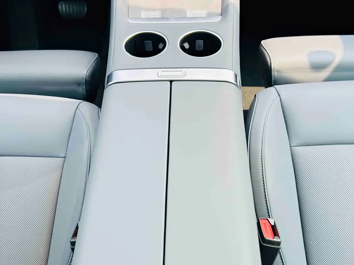 Xiaomi Auto Xiaomi YU7 2026 2025 Extended Range RWD Edition