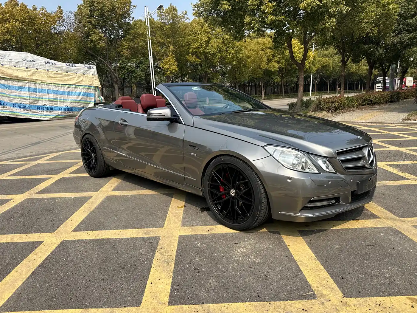 Mercedes-Benz E-Class (Import) 2011 E 260 CGI Convertible фото 10