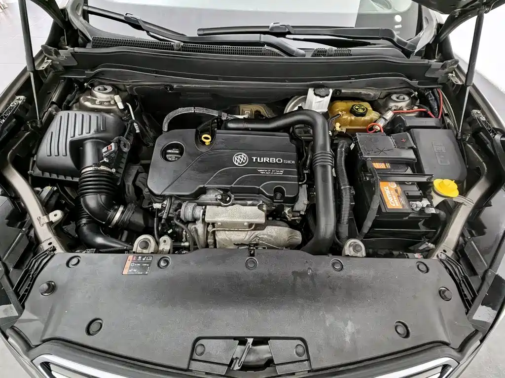 Фото 6 - Buick Envision Plus