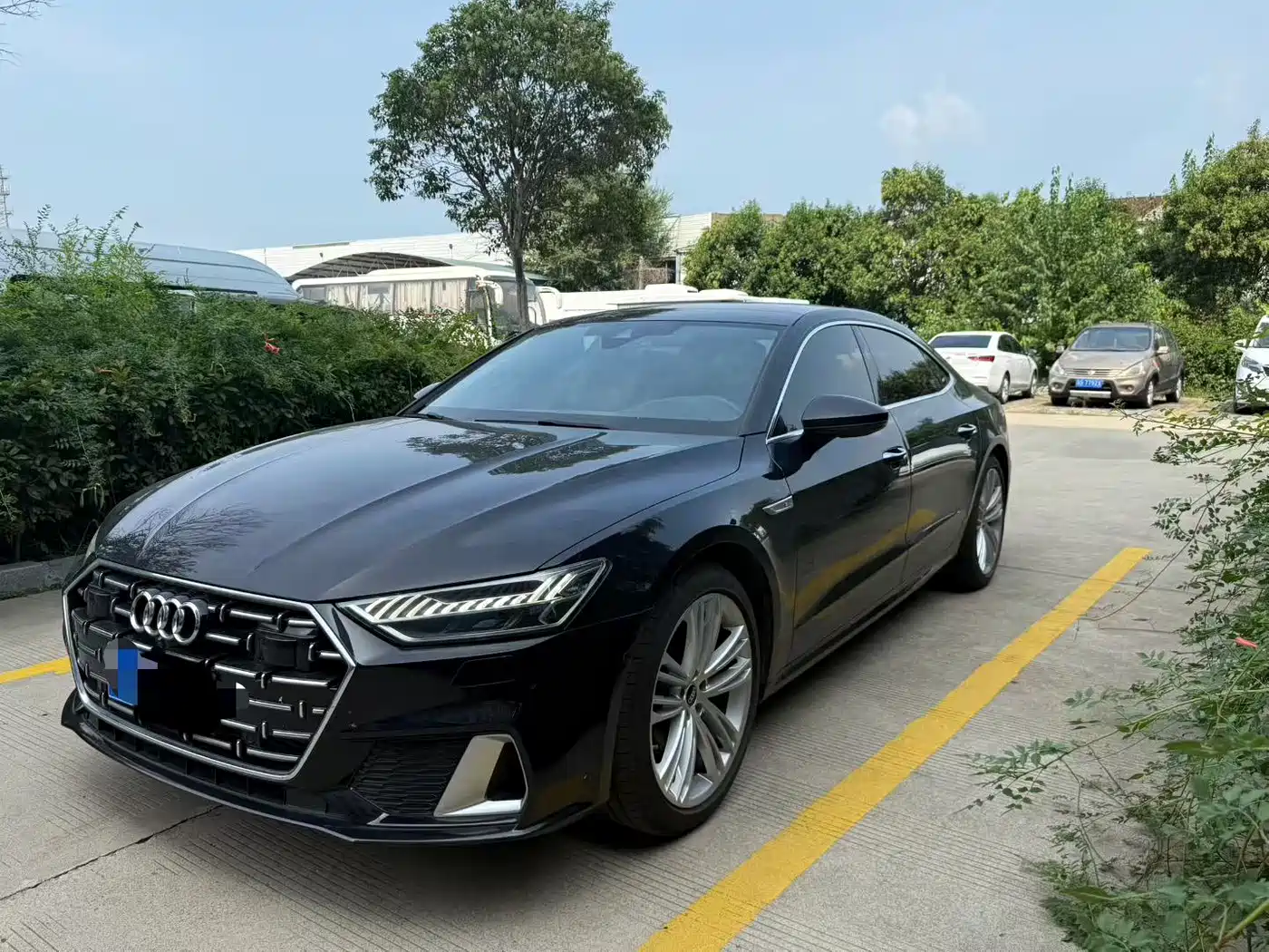 Audi A7L 2022 45 TFSI S-line Youth Dream Edition