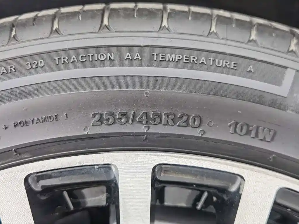 Hongqi HS7 2021 2021 2.0T DCT FWD Smart Connect Qi Chang Edition