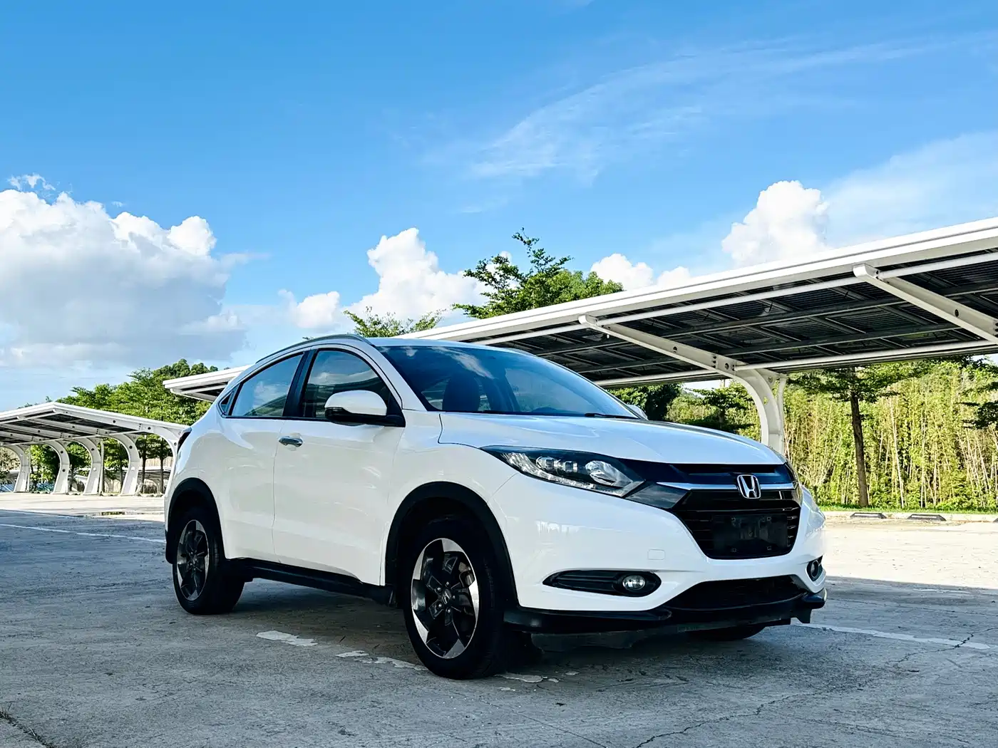 Фото 3 - Honda Vezel