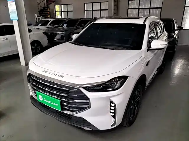  Jetour Jetour X70 PLUS 2021 1.6T DCT Star 7-Seater