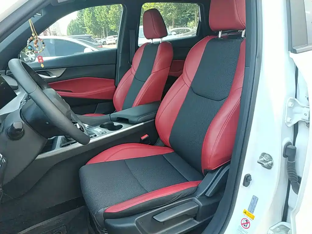 Changan CS35 PLUS 2024 2023 Enjoyment Edition 1.4T DCT Luxury