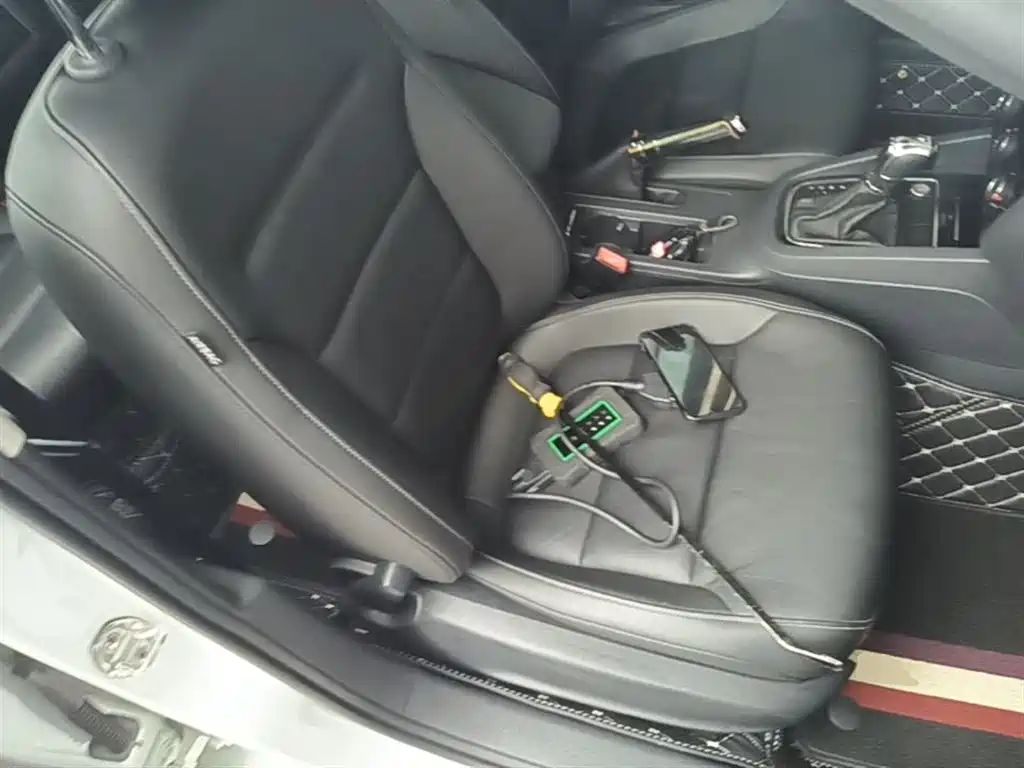 Volkswagen Sagitar 2018 1.6L Automatic Comfort фото 20