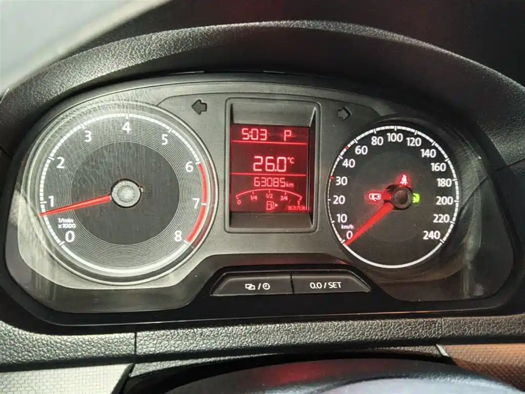 Volkswagen Jetta 2017 1.5L Automatic Fashion фото 12