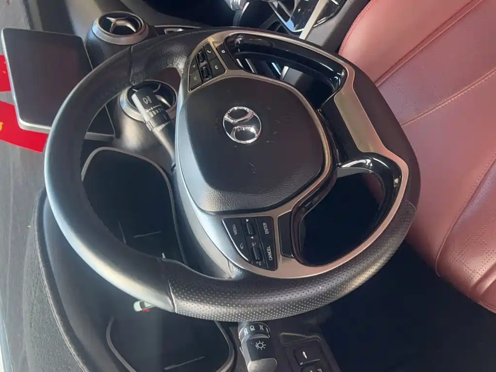 BAIC Senova D50 2018 2018 1.5L CVT Premium Smart Drive Edition