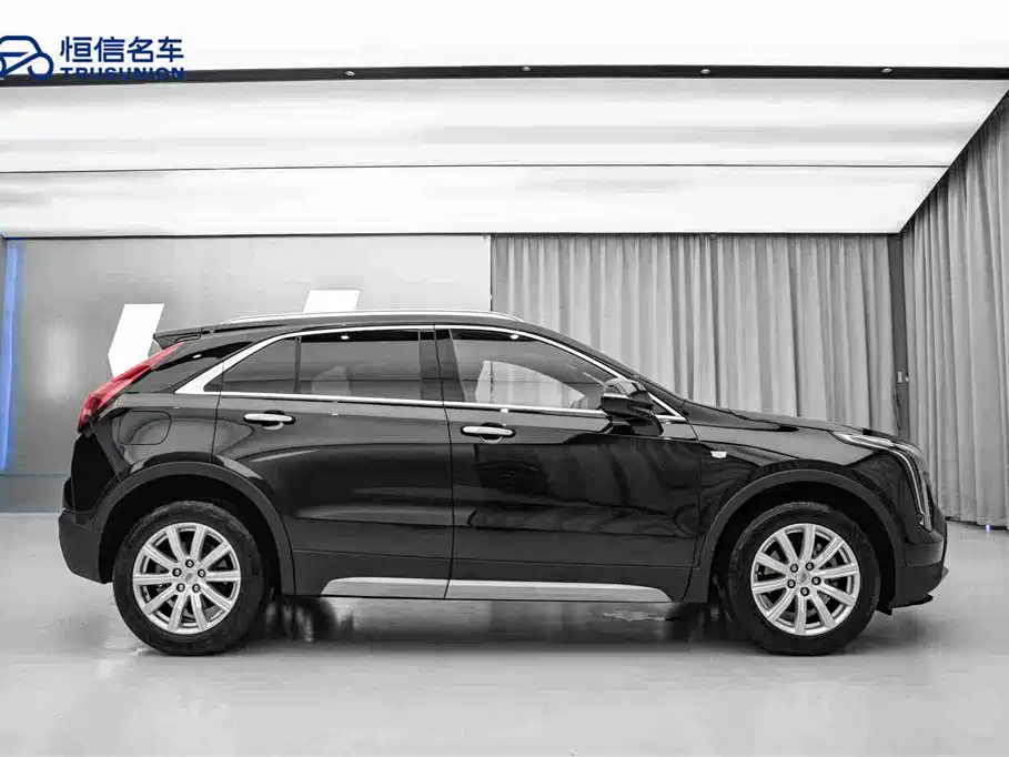 Cadillac XT4 2023 2023 Model Year 28T Two-Wheel Drive Luxury Model