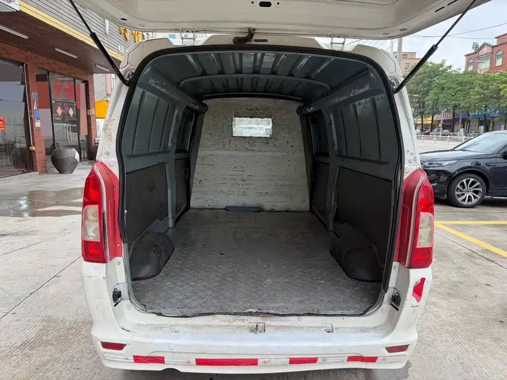 New Longma Auto Qiteng M70EV 2021 2020 M70L-EV Long Range Version