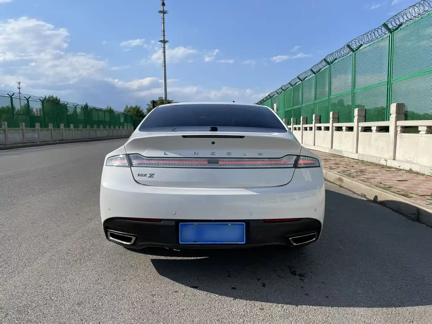 Lincoln MKZ 2016 2014 2.0T Premium Edition