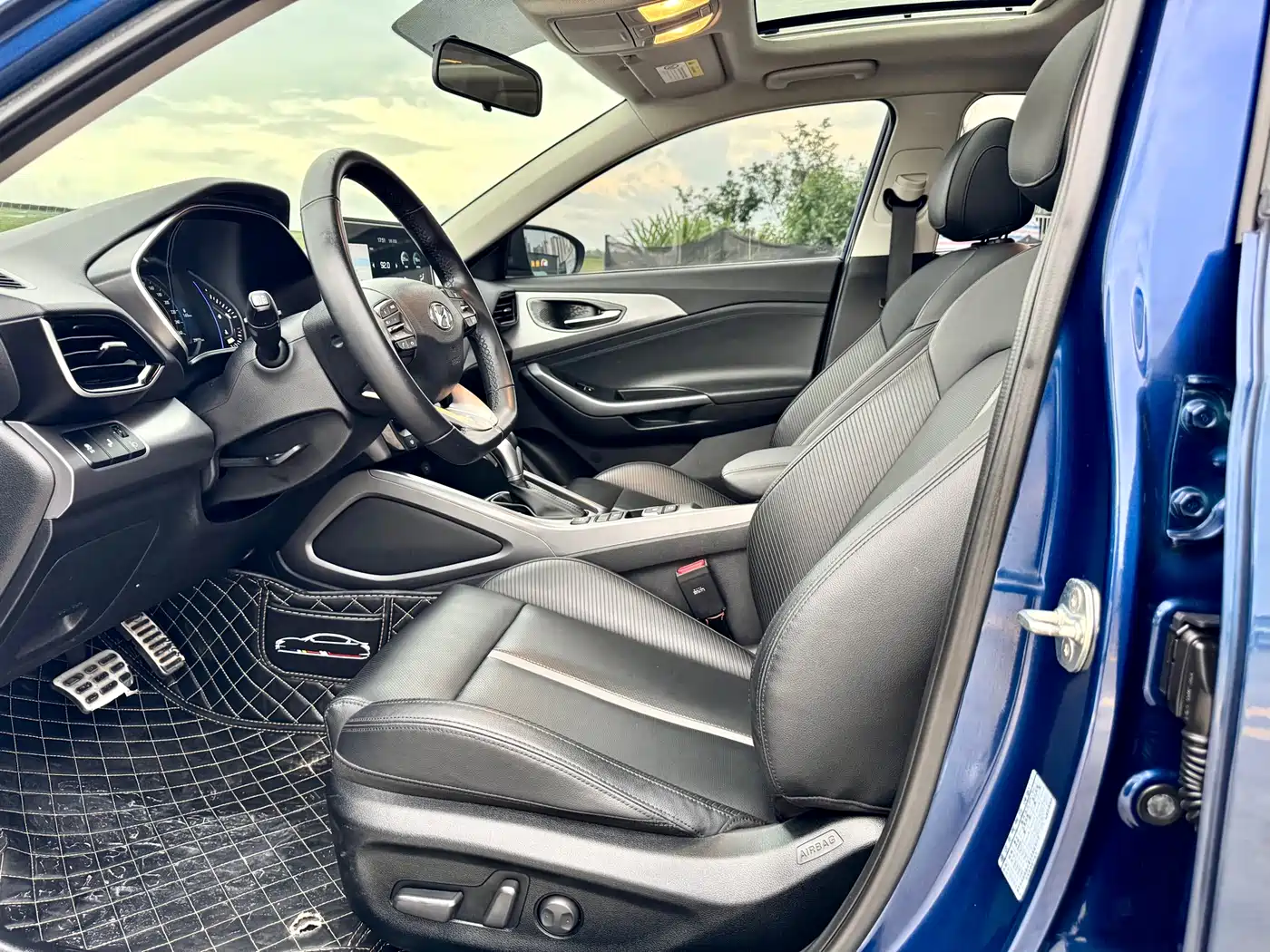 Hyundai Fista 2021 280TGDi Luxury Sport Dynamic Edition фото 4