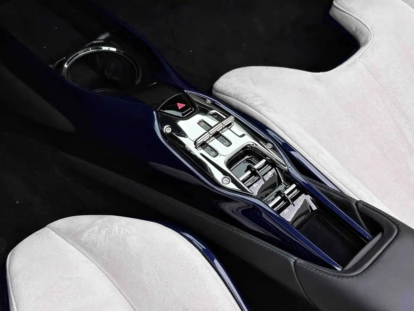 Ferrari SF90 2024 2021 3.9T V8 Spider