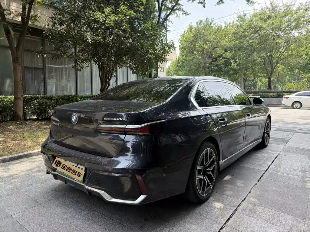 BMW i7 2025 2023 eDrive50L Leading M Sport Package