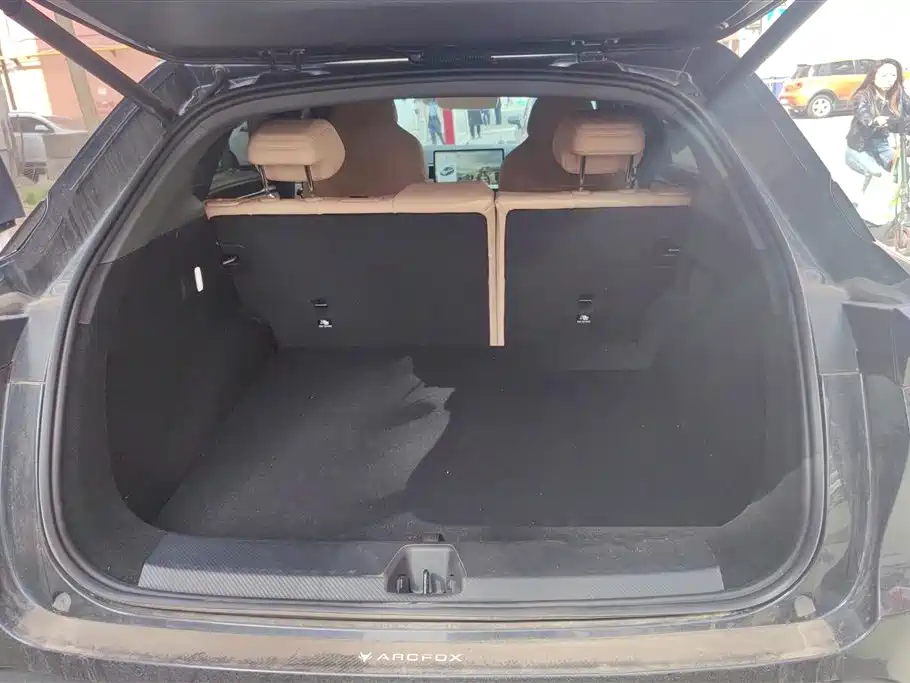 ARCFOX EXTREME FOX POLAR FOX ALPHA T5