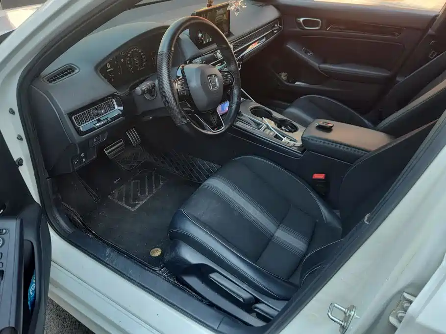 صورة 9 - Honda Civic