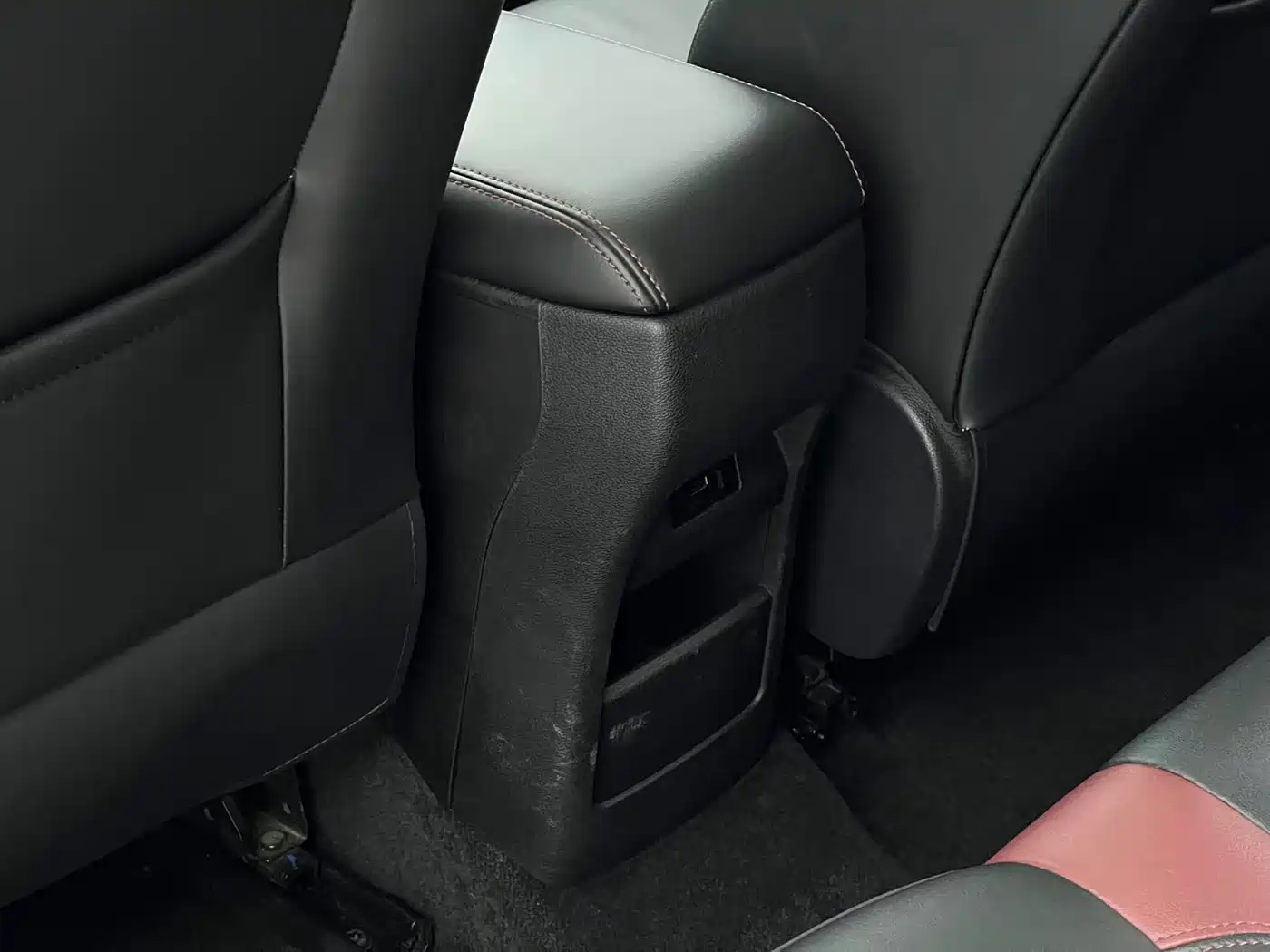 GEELY AUTOMOBILE BINYUE