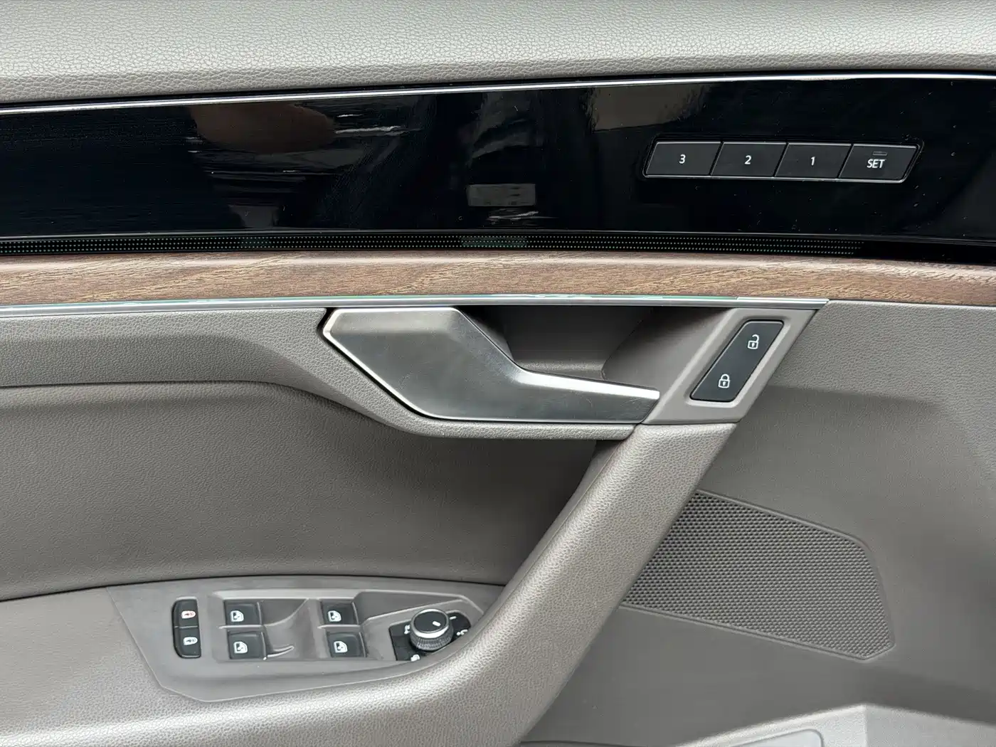 Volkswagen Touareg 2020 2019 3.0TSI Sharp Edge Edition China VI