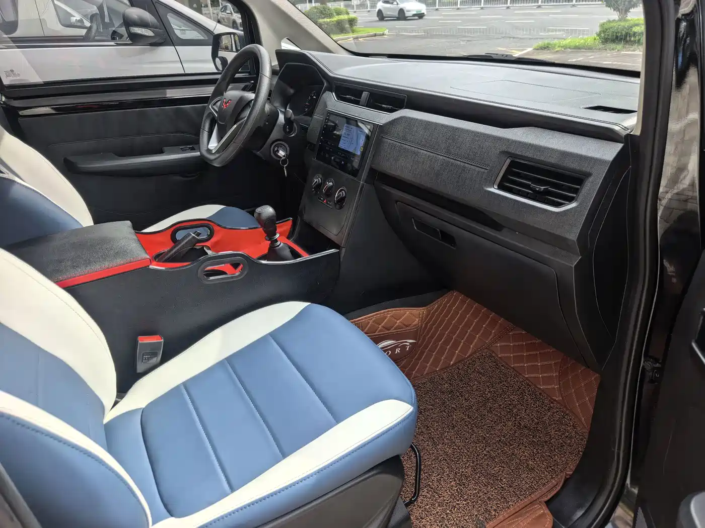 Wuling Motors Wuling Journey 2023 2022 2.0L Manual Startup Edition