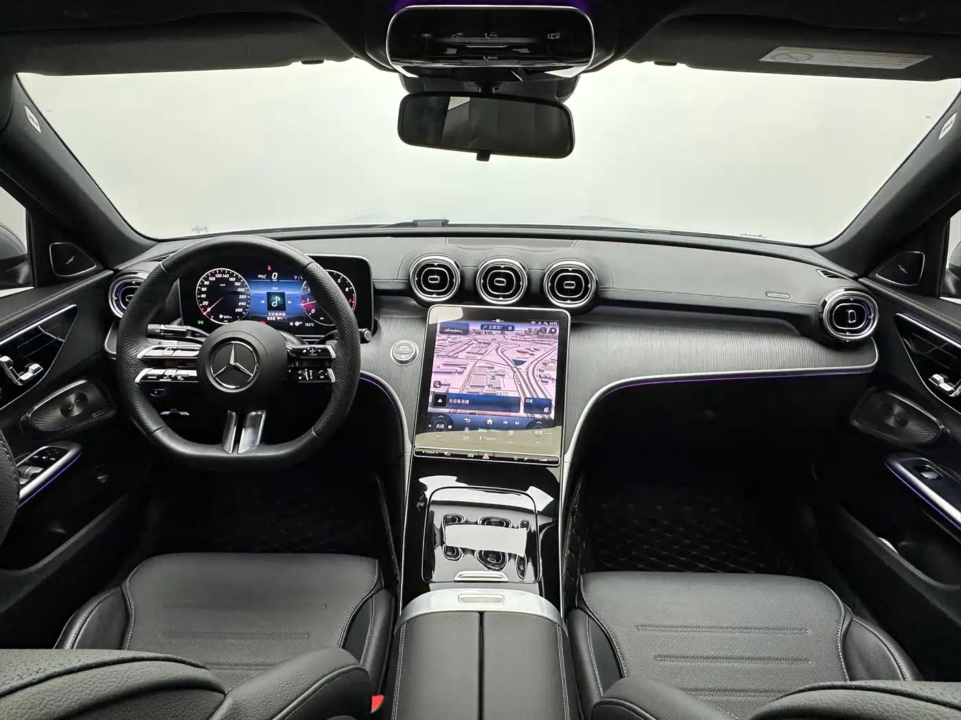 Mercedes-Benz C-Class 2023 Facelift C 260 L Sport Edition фото 9