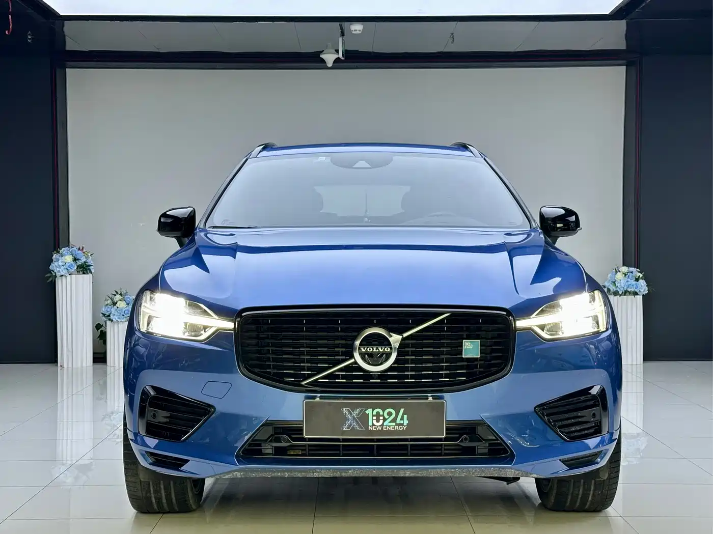 Volvo XC60 Plug-in Hybrid 2020 2021 T8 E-Drive Hybrid Inscription Sport