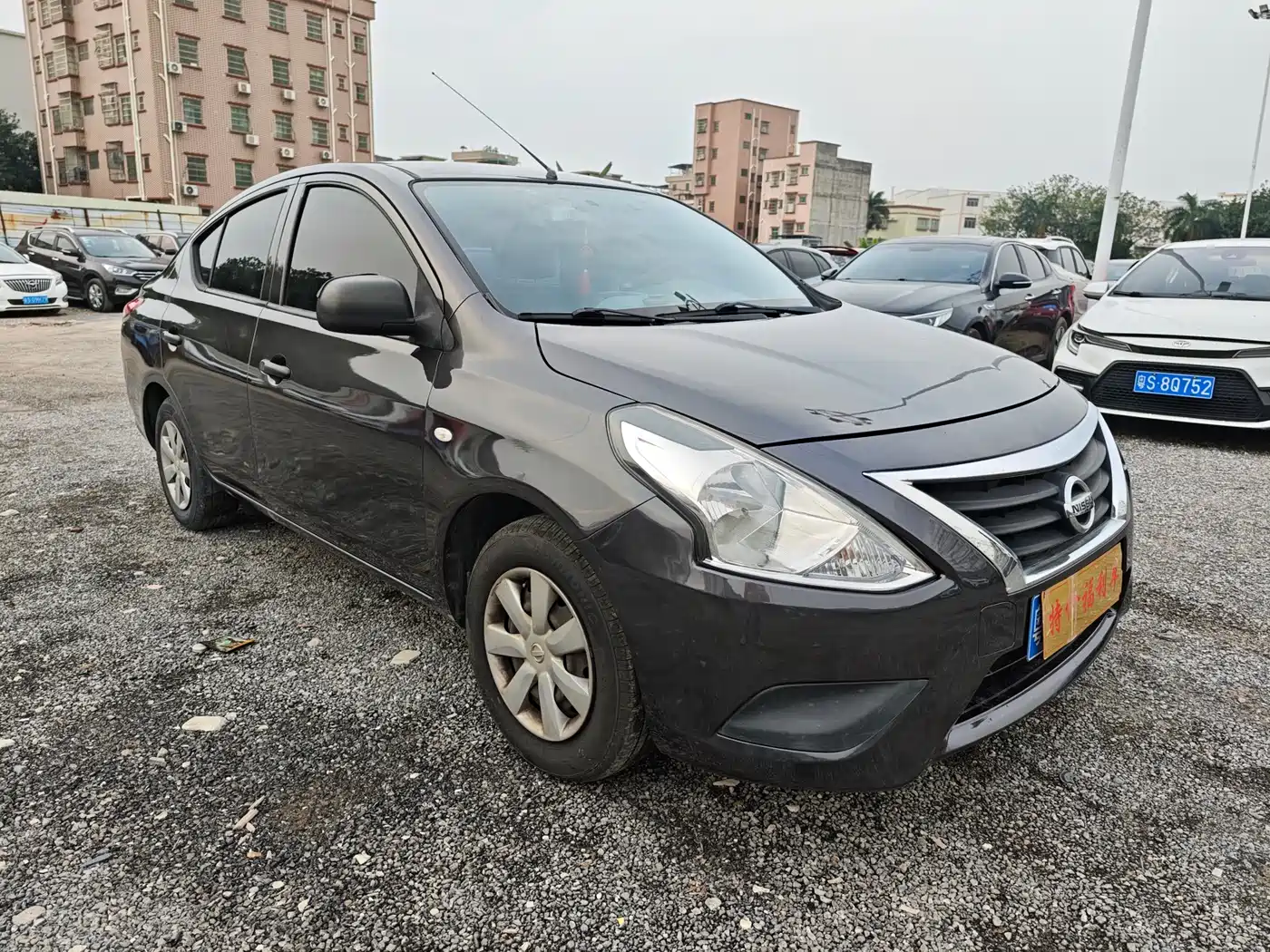 Nissan Sunny 2016 2015 1.5XE CVT Comfort