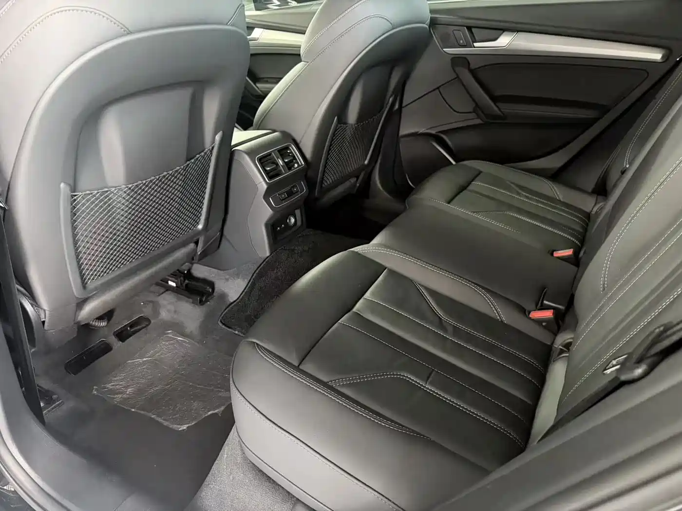 Фото 12 - Audi Q5L