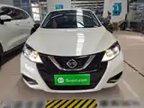 Фото 3 - Nissan Tiida