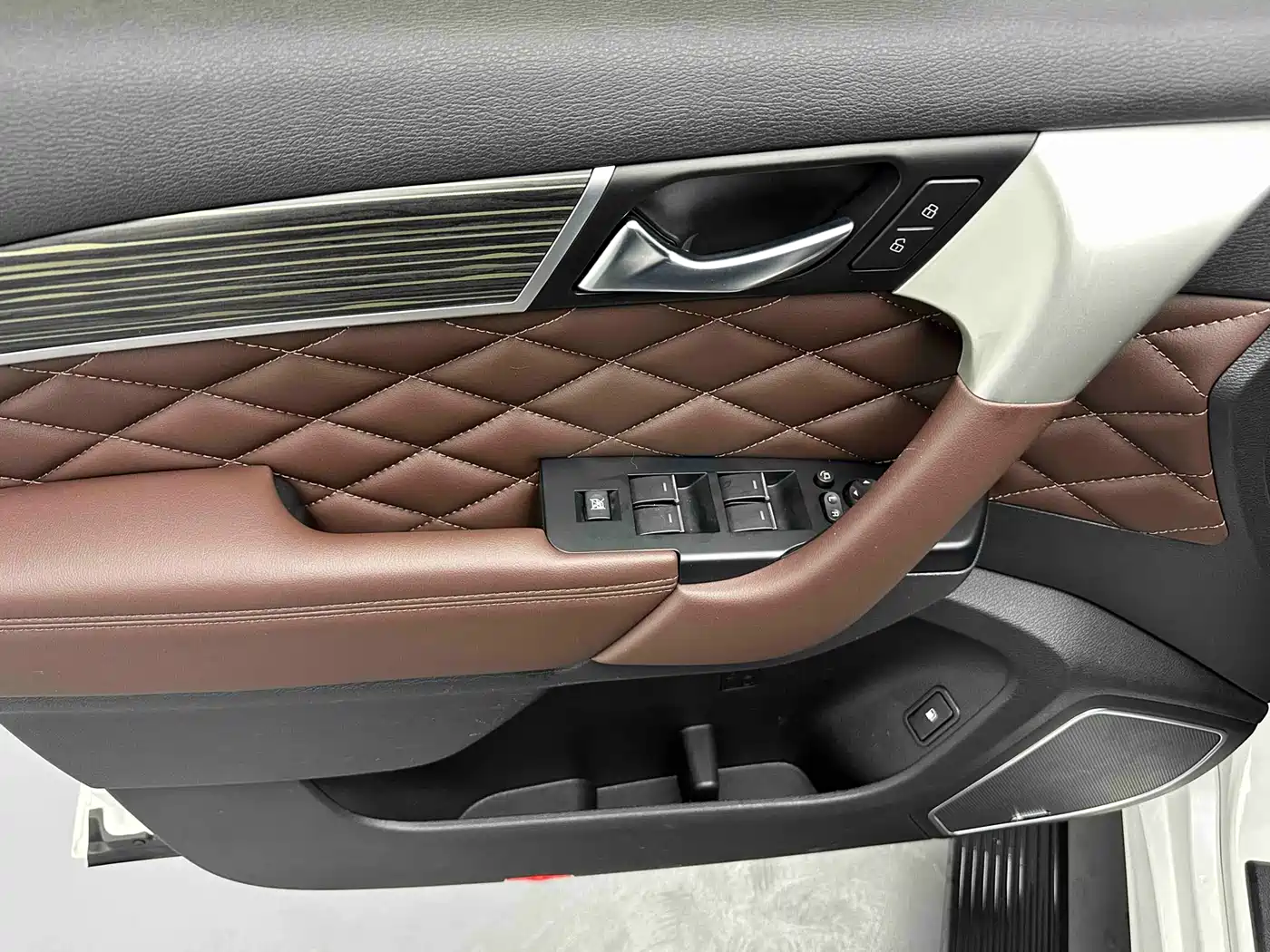 Haval H9 2020 2.0T Gasoline 4WD Premium 5-Seater фото 6