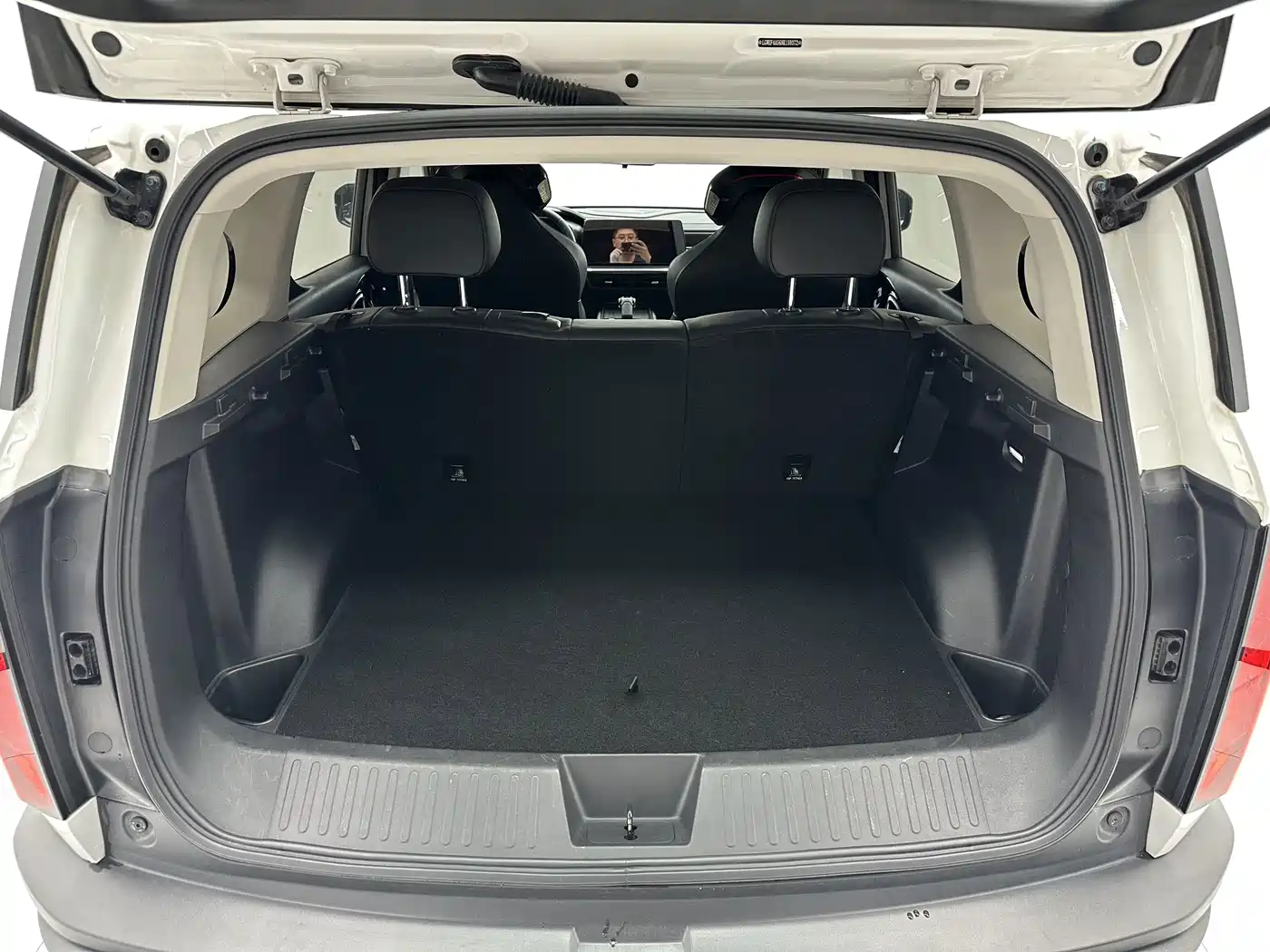 Haval Cool Dog 2023 2022 Model 1.5T DCT FWD Trendy Sound Edition