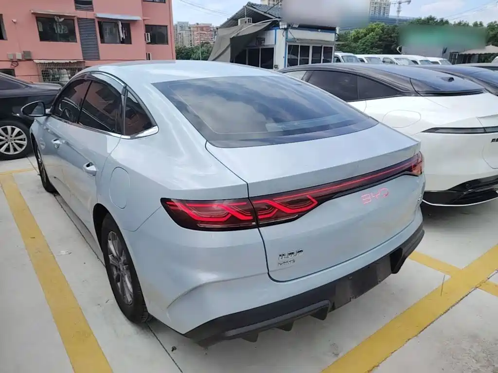BYD Qin L 2024 2024 DM-i 80KM Leading Edition