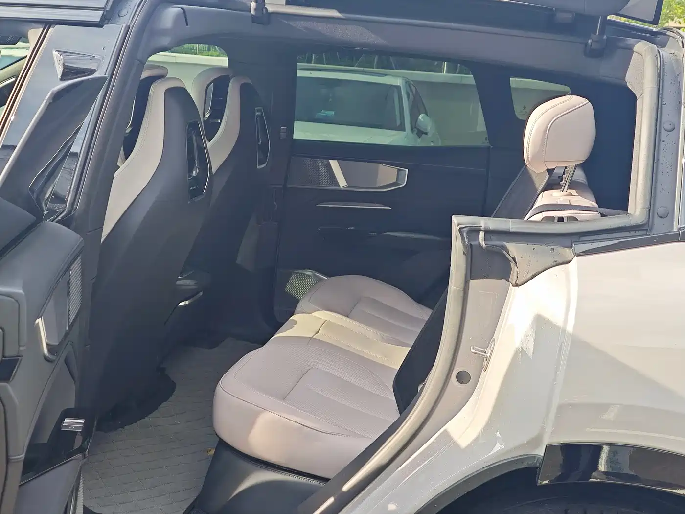 HiPhi Y 2024 2023 560km Pioneer Edition