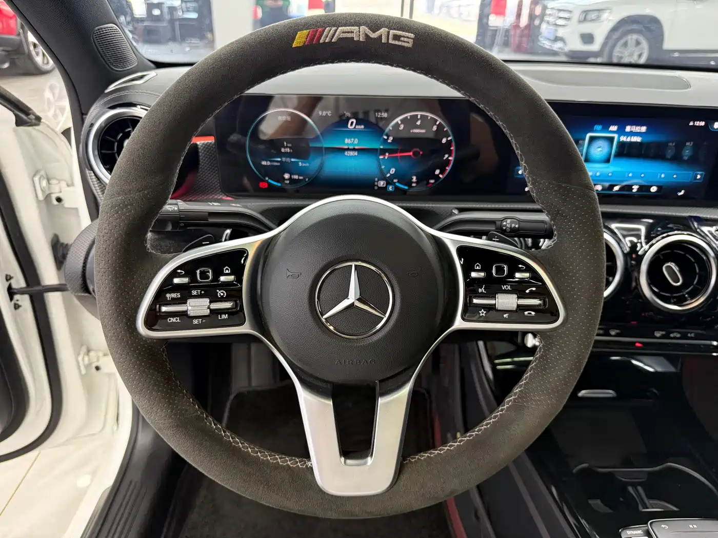 Mercedes-Benz A-Class 2021 A 180 L Sports Sedan фото 14