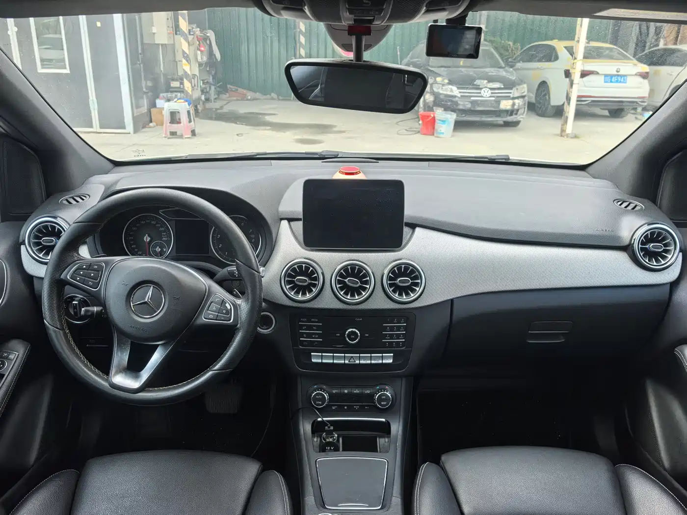 Mercedes-Benz B-Class 2019 B 200 Fashion фото 5