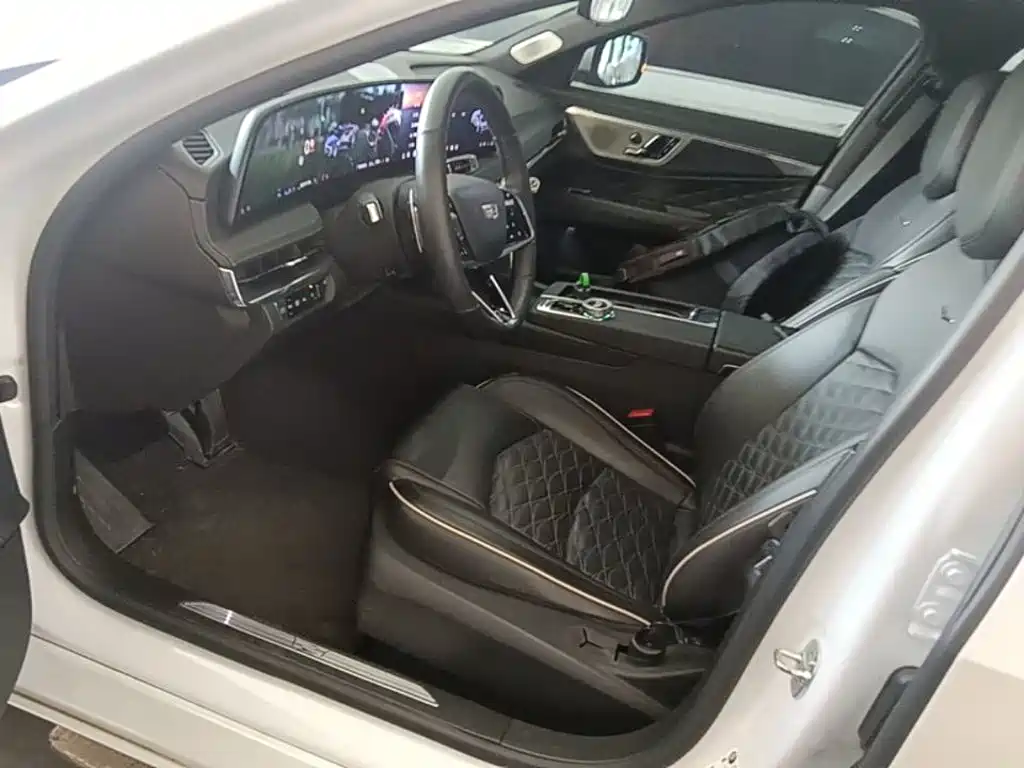 Cadillac CT6 2025 2023 28T Premium Model