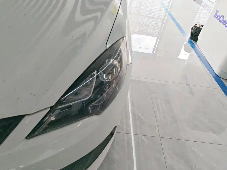 Chery Fengyun 2 2013 2013 Hatchback 1.5L AMT Sharp Edition