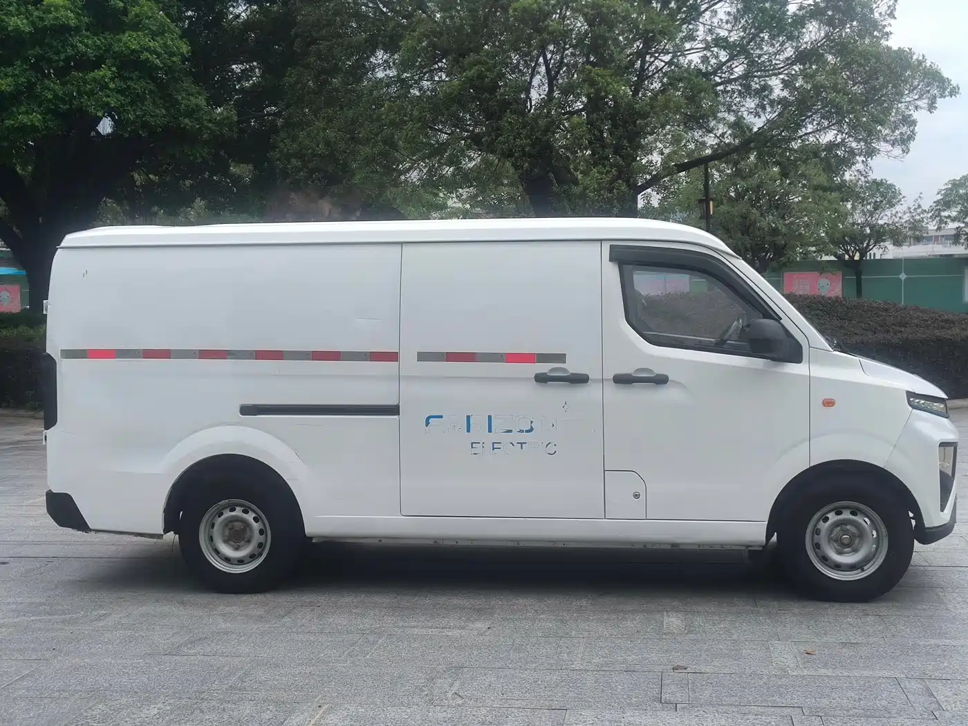 Yuan Cheng FarStar V 2024 2023 V6E PLUS Farizon Smart Core 46.08kWh Value Edition