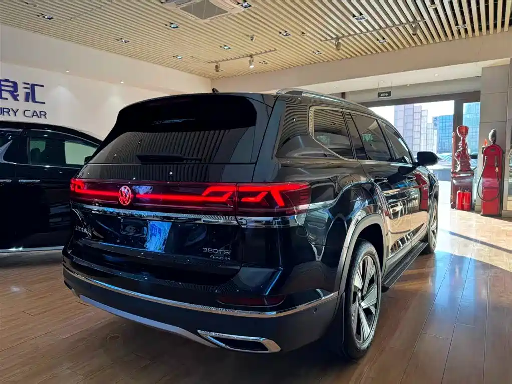 Volkswagen Teramont 2023 Facelift 380TSI AWD Prestige Luxury фото 4