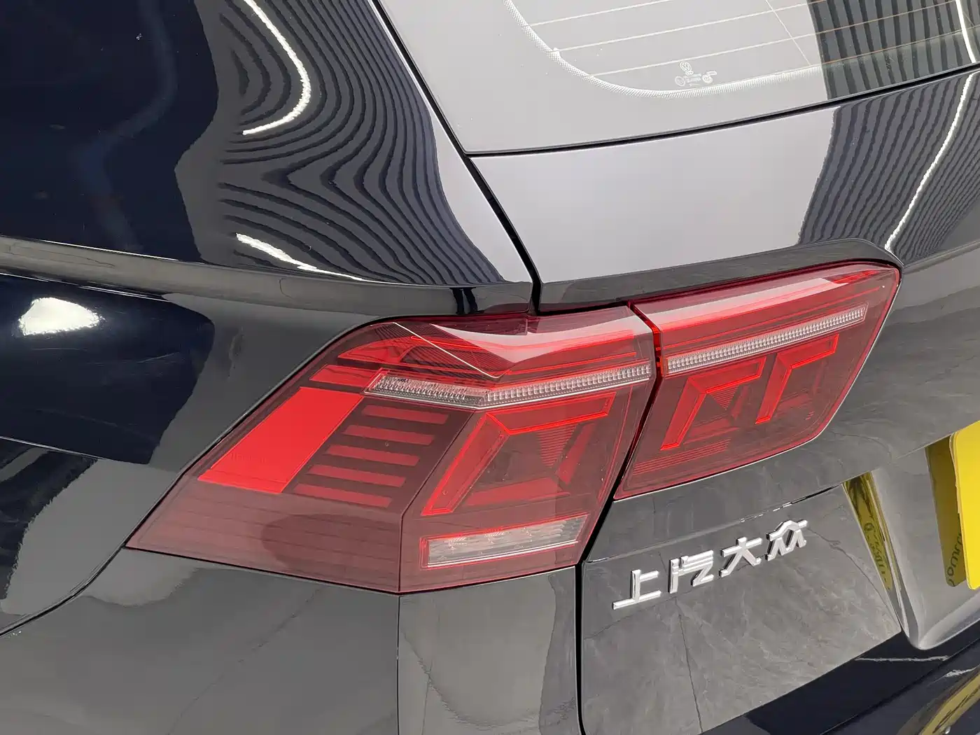 Volkswagen Tiguan L 2023 330TSI Auto 2WD R-Line Flagship Edition фото 20