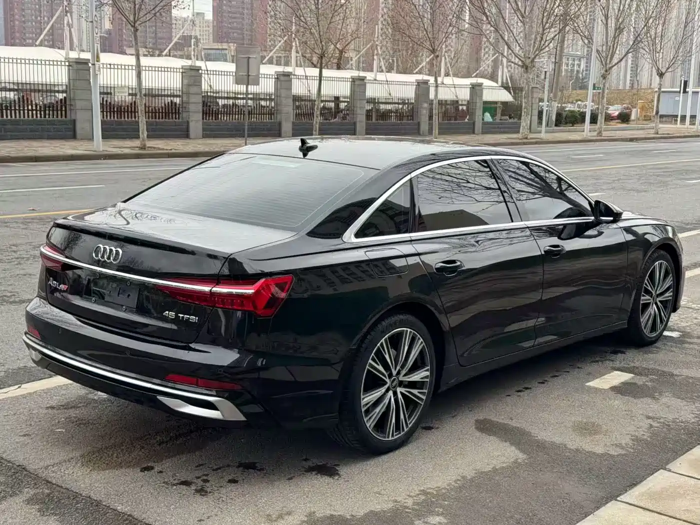 Audi A6L 2023 40 TFSI Luxury Dynamic фото 7