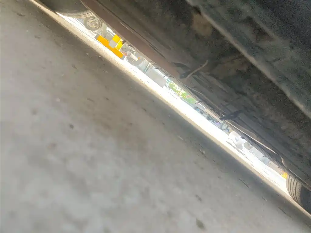 Hongqi H5 2023 1.5T DCT Smart Connect Flag Rhythm фото 17