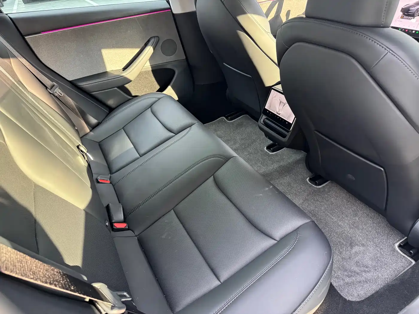 Photo 11 - Tesla Model 3