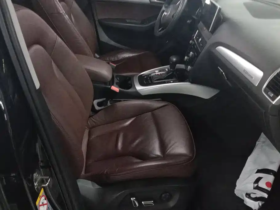 Фото 8 - Audi Q5