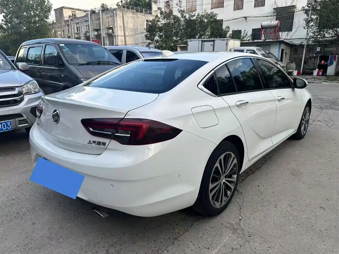 Фото 5 - Buick Regal