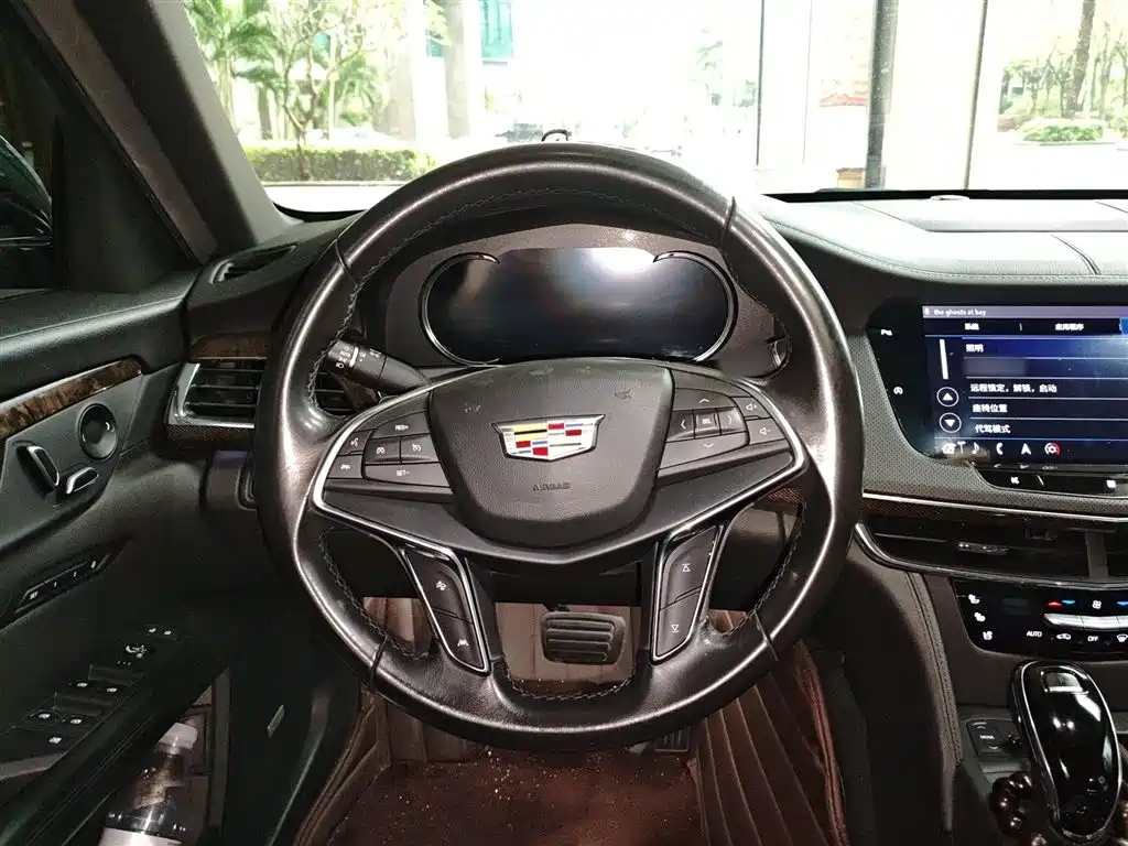 Cadillac CT6 2019 28T Luxury Model фото 3
